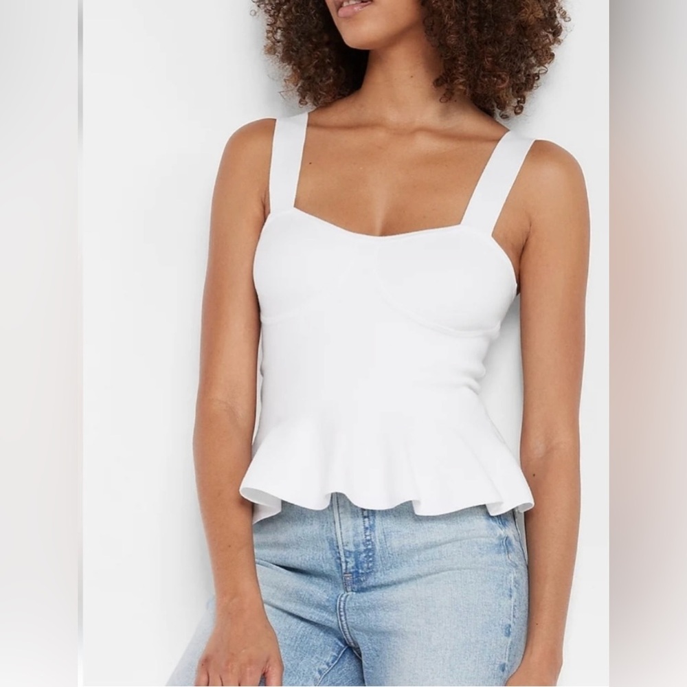 EXPRESS  Body Contour White Peplum Sweater Tank SIZE: XS